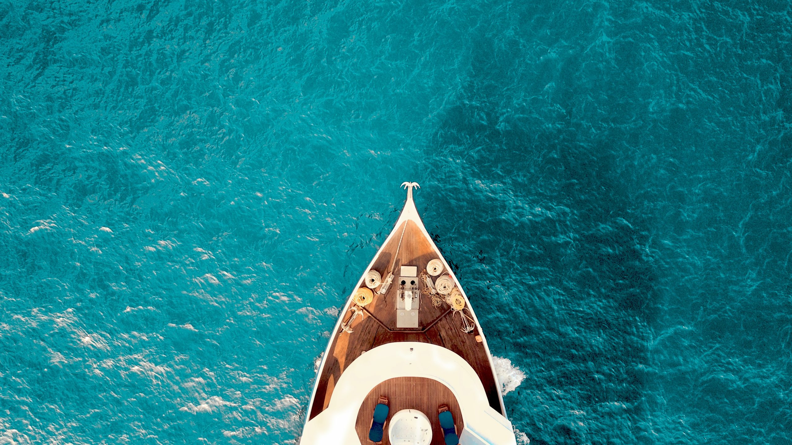 yacht in the bahamas