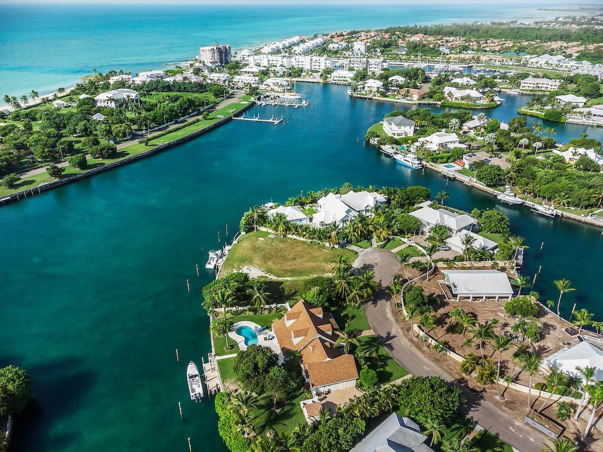 9. Acreage / Land / Lots for Sale at Port New Providence, Yamacraw, Nassau and Paradise Island Bahamas