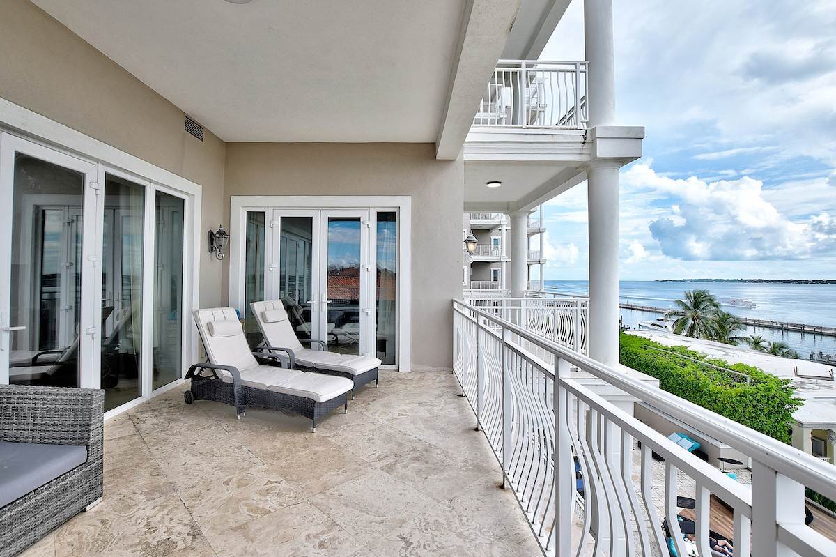20. Condominiums for Sale at One Ocean, Paradise Island, Nassau and Paradise Island Bahamas