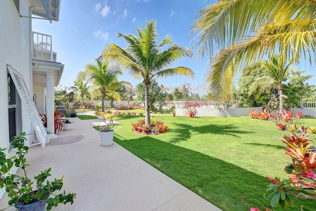 2. Single Family Homes for Sale at Love Beach, Nassau And Paradise Island Bahamas