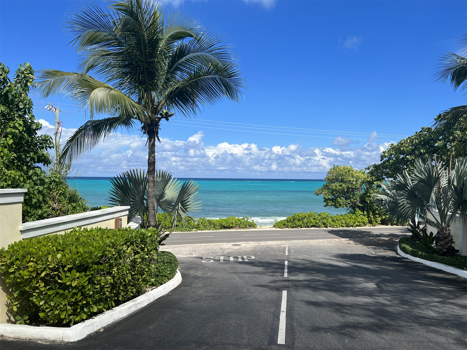 3. Acreage / Land / Lots for Sale at West Bay Street, Nassau and Paradise Island Bahamas
