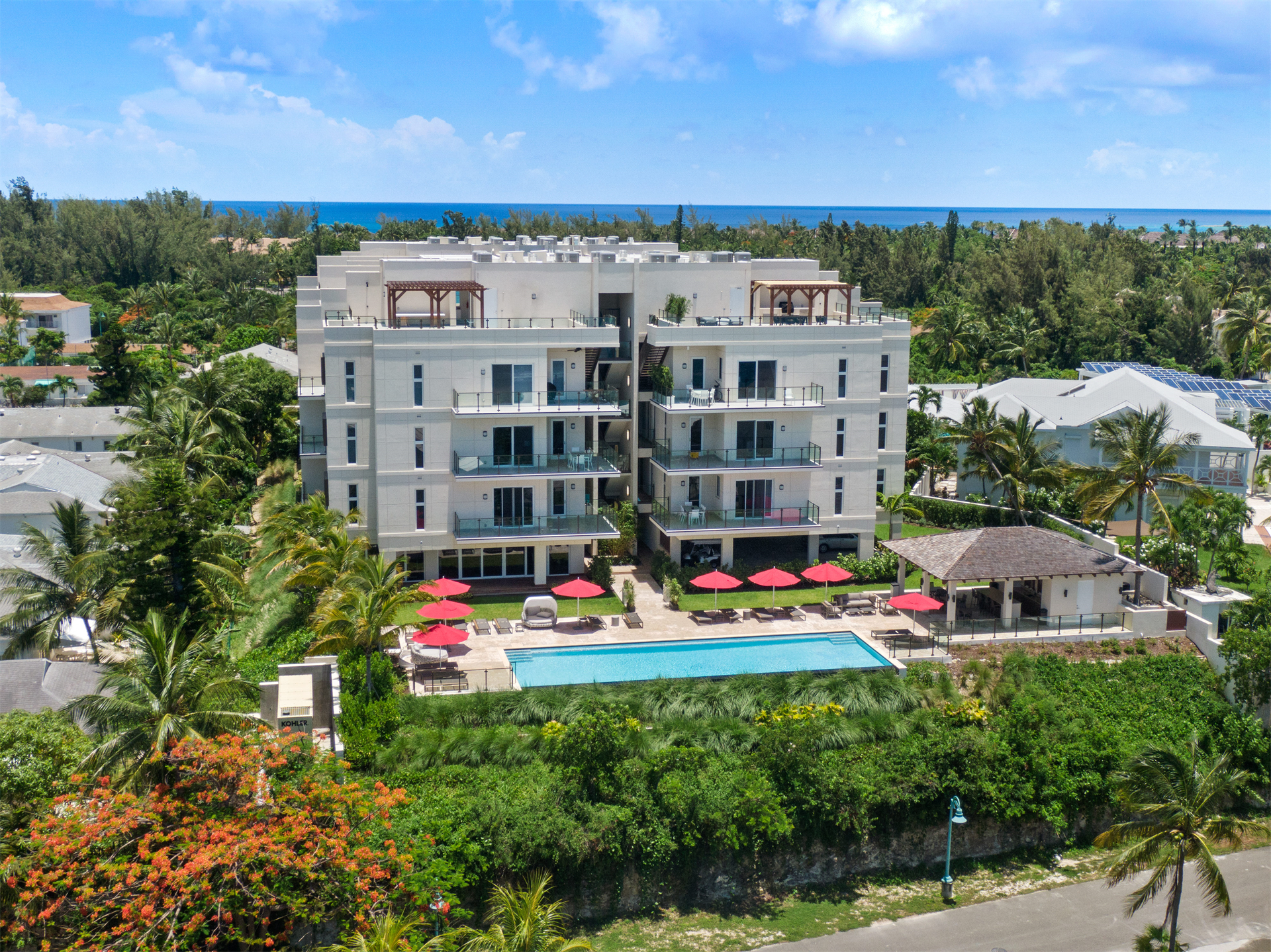 41. Condominiums for Sale at Paradise Island, Nassau New Providence Bahamas