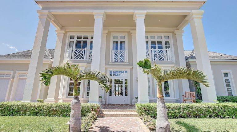 Single Family Homes for Sale at Ocean Club Estates, Nassau And Paradise Island Bahamas