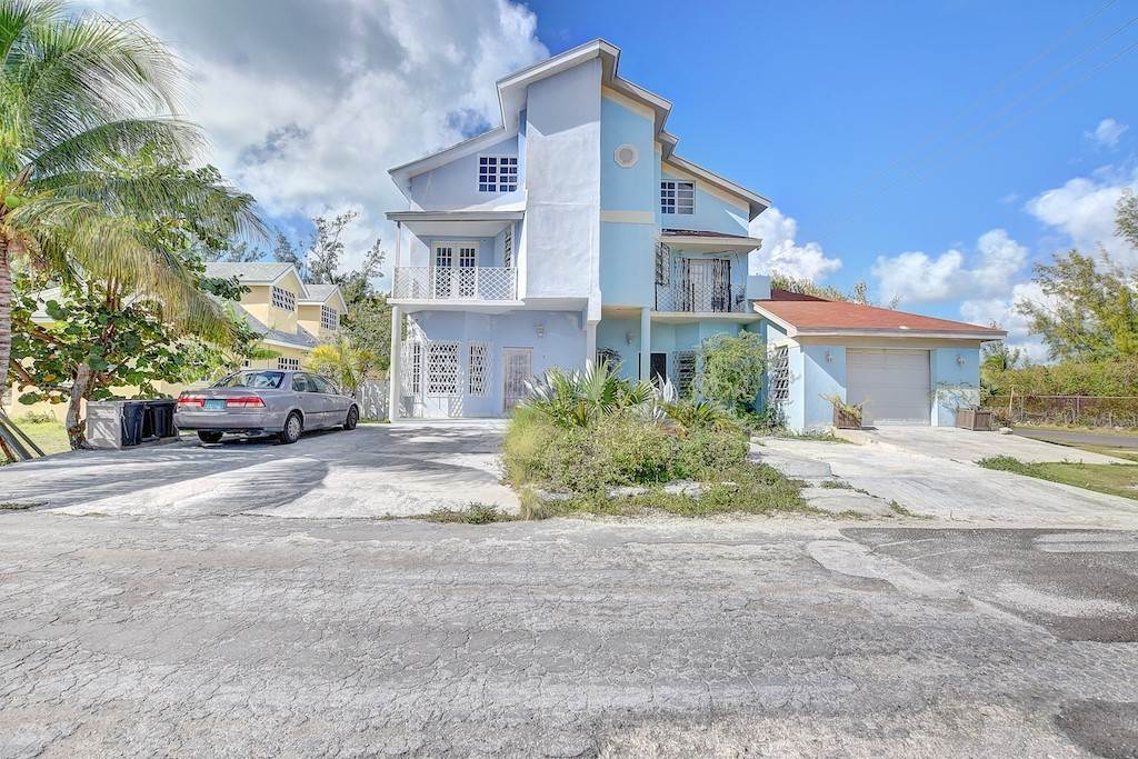 Apts / Condos / Duplexes for Sale at Coral Harbour Nassau, Nassau and Paradise Island Bahamas
