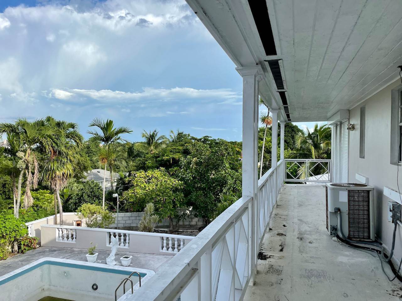 8. Single Family Homes for Sale at Nassau, New Providence Bahamas