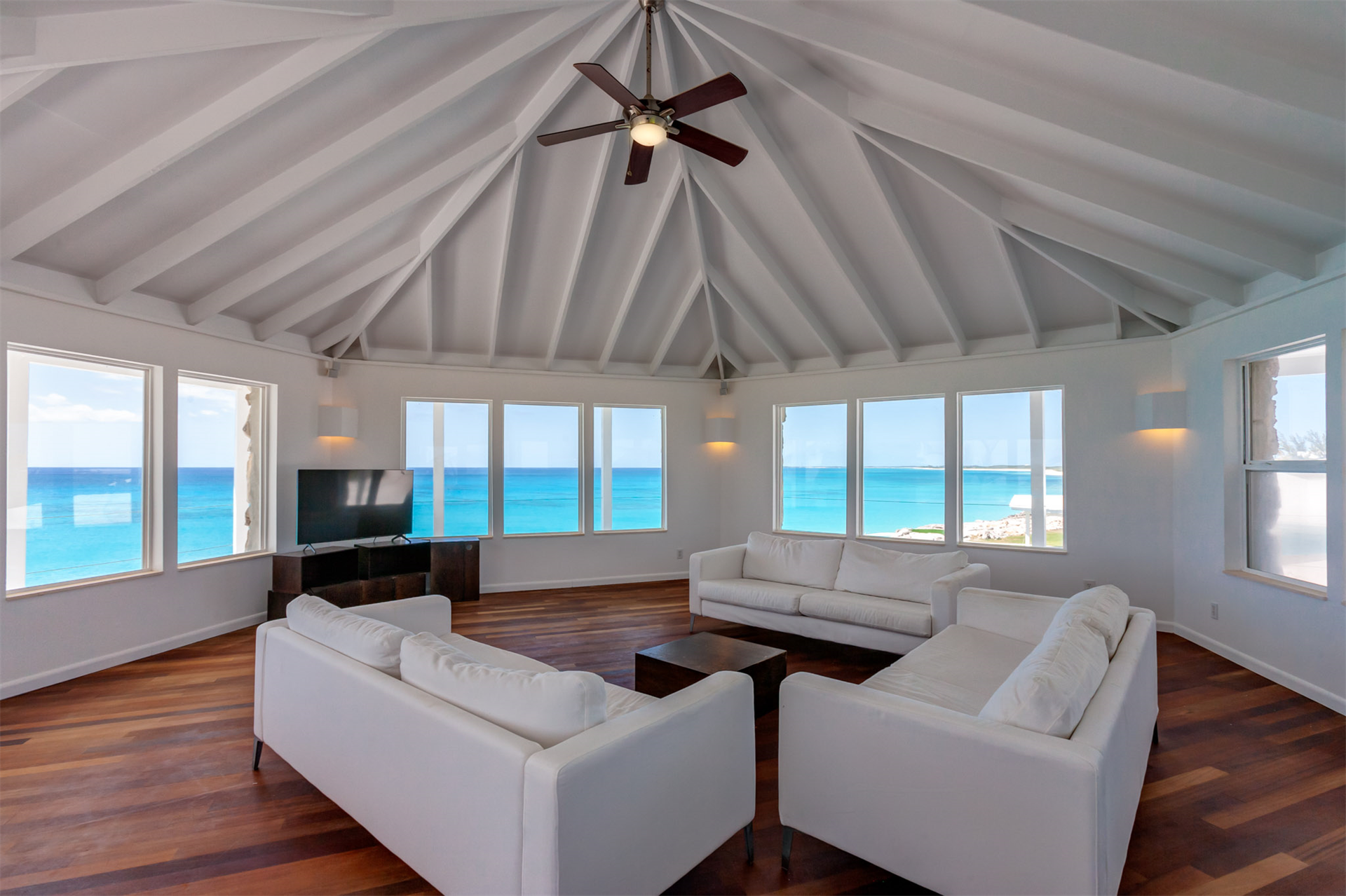 22. Single Family Homes for Sale at Sandy Point - Columbus Landings 4 Columbus Landings, San Salvador Bahamas