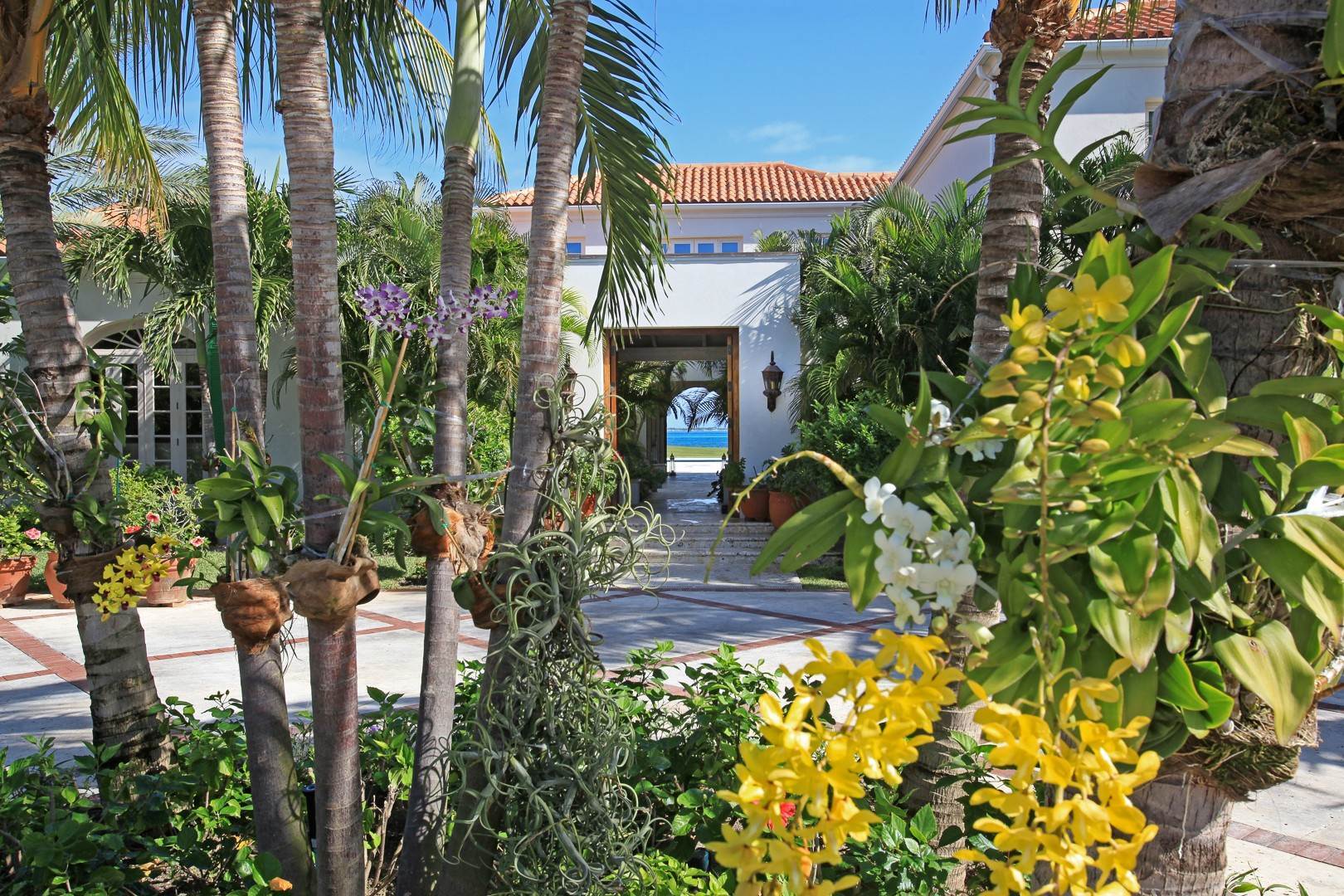 3. Estate for Sale at Ocean Club Estates, Paradise Island, Nassau New Providence Bahamas