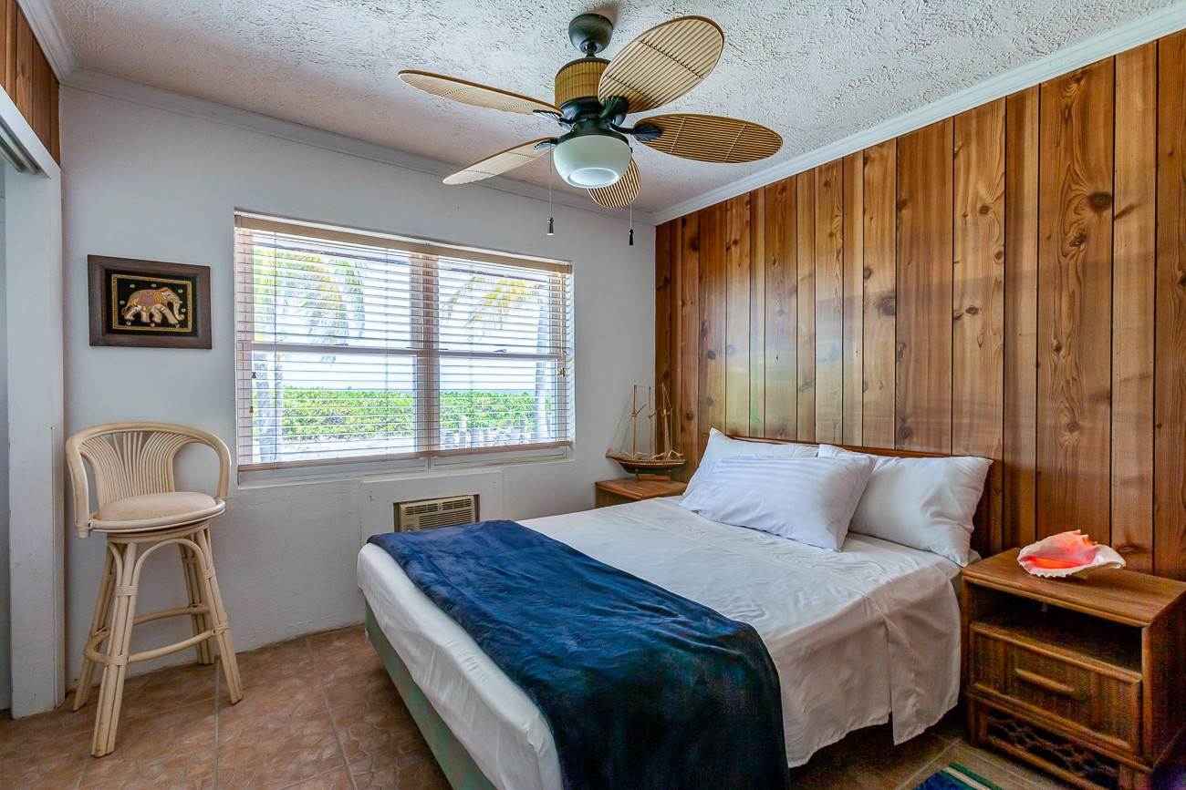 16. House for Sale at Lot 47 Sandy Point Columbus Landings, San Salvador Bahamas