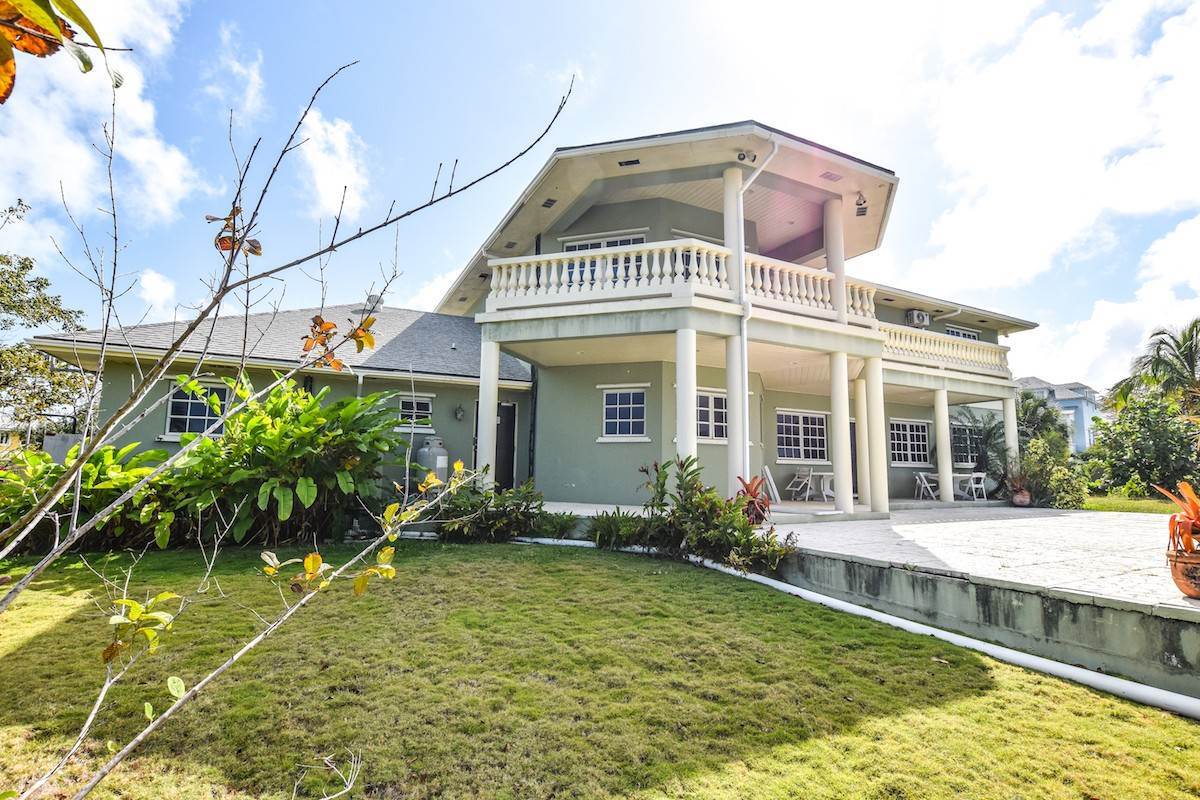 39. Single Family Homes for Sale at Port New Providence Nassau, New Providence Bahamas