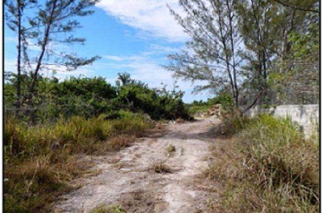 3. Vacant land for Sale at Harold Road, Nassau and Paradise Island Bahamas