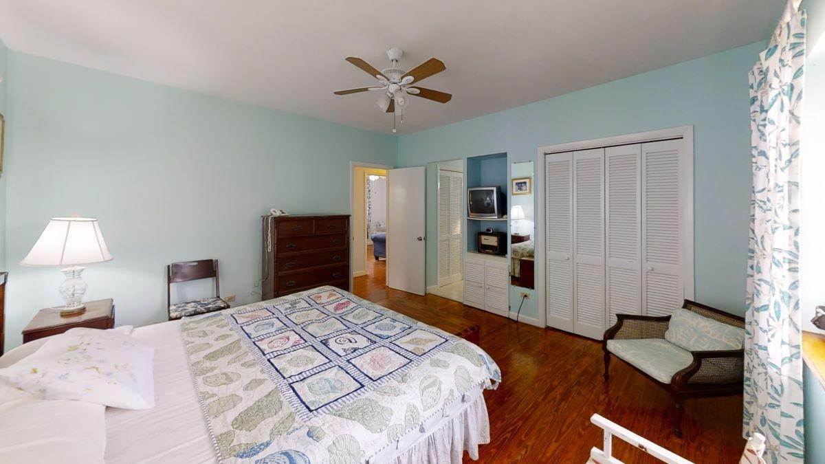 19. Single Family Homes for Sale at House In Hamilton's Lot-0 Hamiltons, Long Island Bahamas