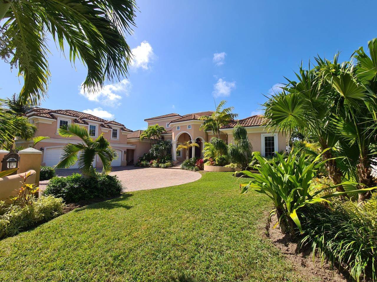 Single Family Homes for Sale at 31 Ocean Club Estates Lot-31 Ocean Club Estates, Paradise Island, Nassau and Paradise Island Bahamas