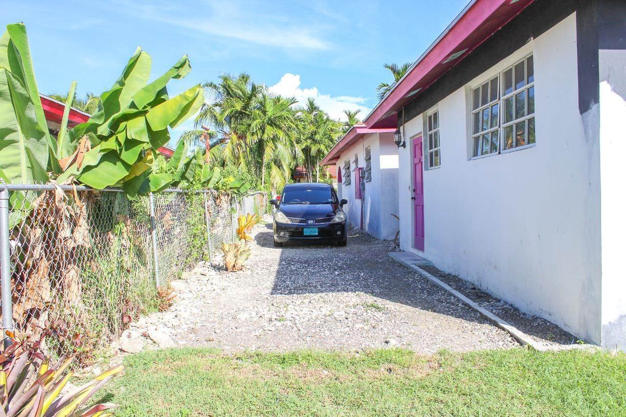 14. Single Family Homes for Sale at Angel Road Lot-305 Eastwood Estates, Prince Charles Drive, Nassau and Paradise Island Bahamas