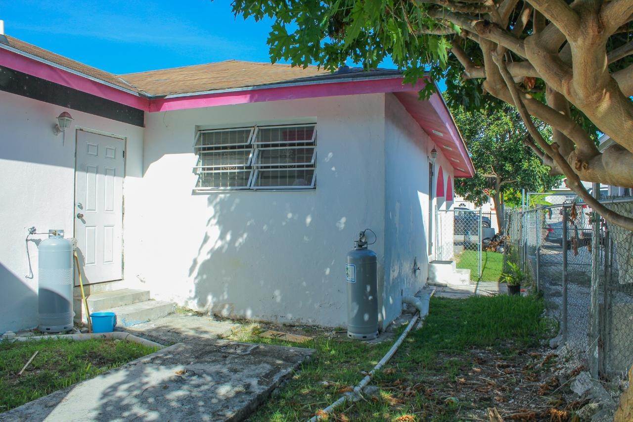 15. Single Family Homes for Sale at Angel Road Lot-305 Eastwood Estates, Prince Charles Drive, Nassau and Paradise Island Bahamas