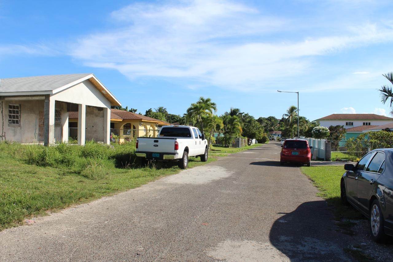 30. Single Family Homes for Sale at Angel Road Lot-305 Eastwood Estates, Prince Charles Drive, Nassau and Paradise Island Bahamas