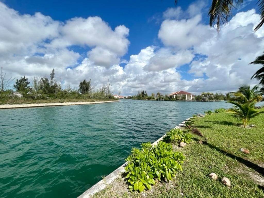 23. Single Family Homes for Sale at Pine Bay Estate Home Lot-129-131 Pine Bay, Freeport and Grand Bahama Bahamas