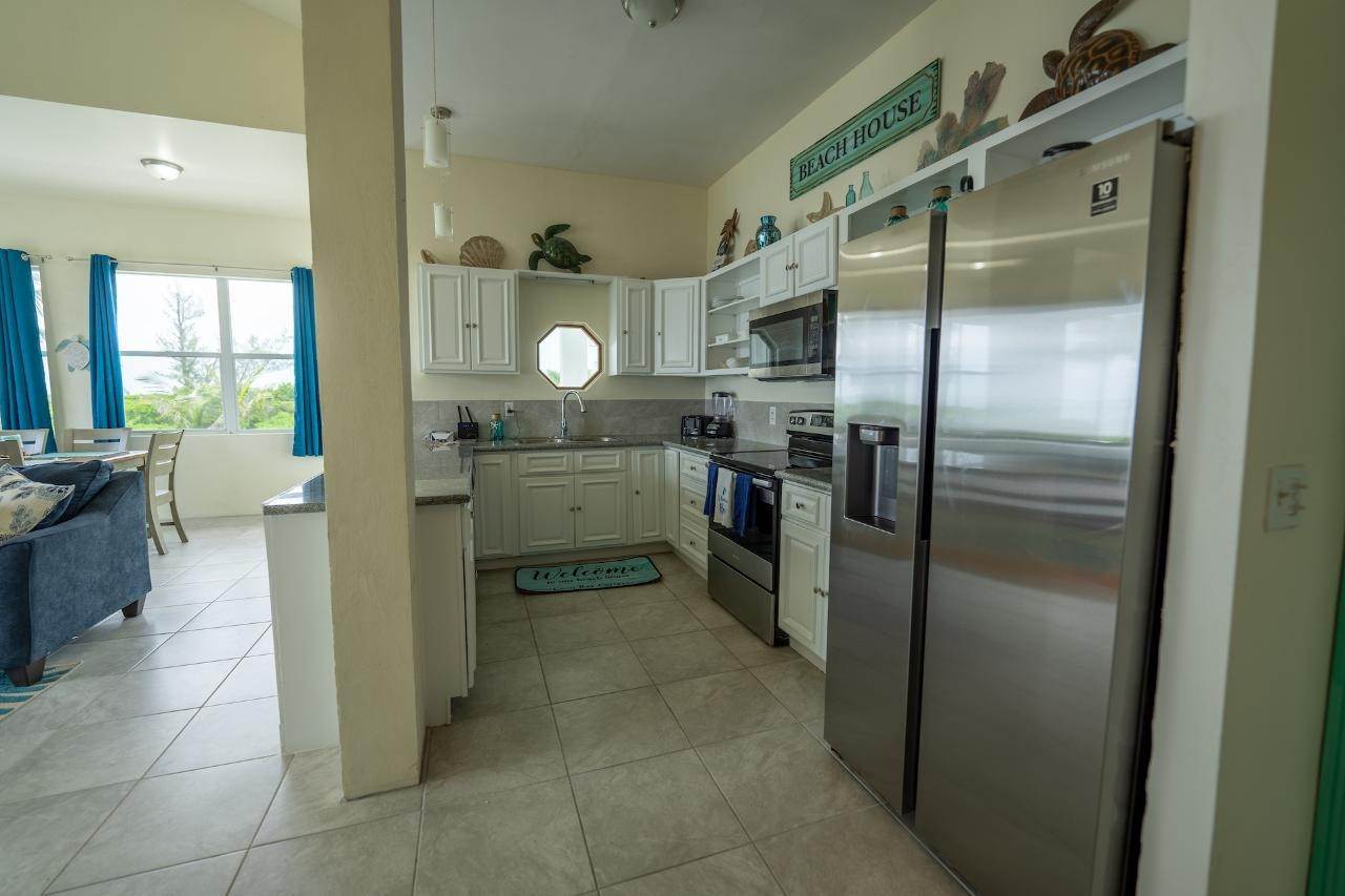 15. Single Family Homes for Sale at Sea Shell Villa Coco Bay Lot-6 Green Turtle Cay, Abaco Bahamas