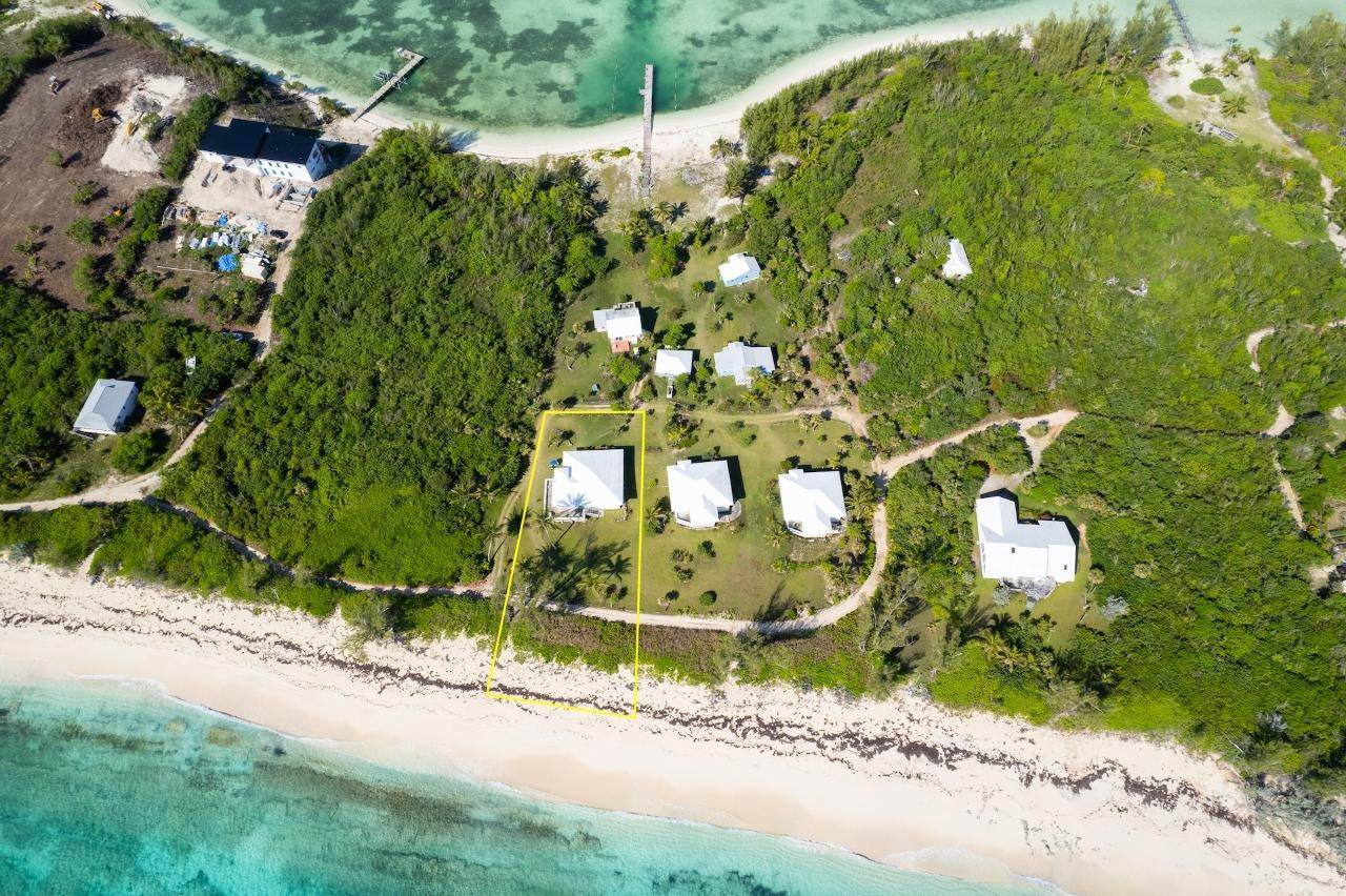 6. Single Family Homes for Sale at Sea Shell Villa Coco Bay Lot-6 Green Turtle Cay, Abaco Bahamas