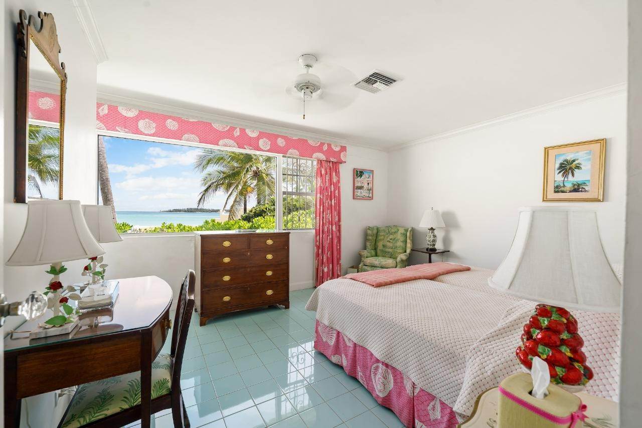14. Single Family Homes for Sale at West Bay Street Lot-N/A Cable Beach, Nassau and Paradise Island Bahamas