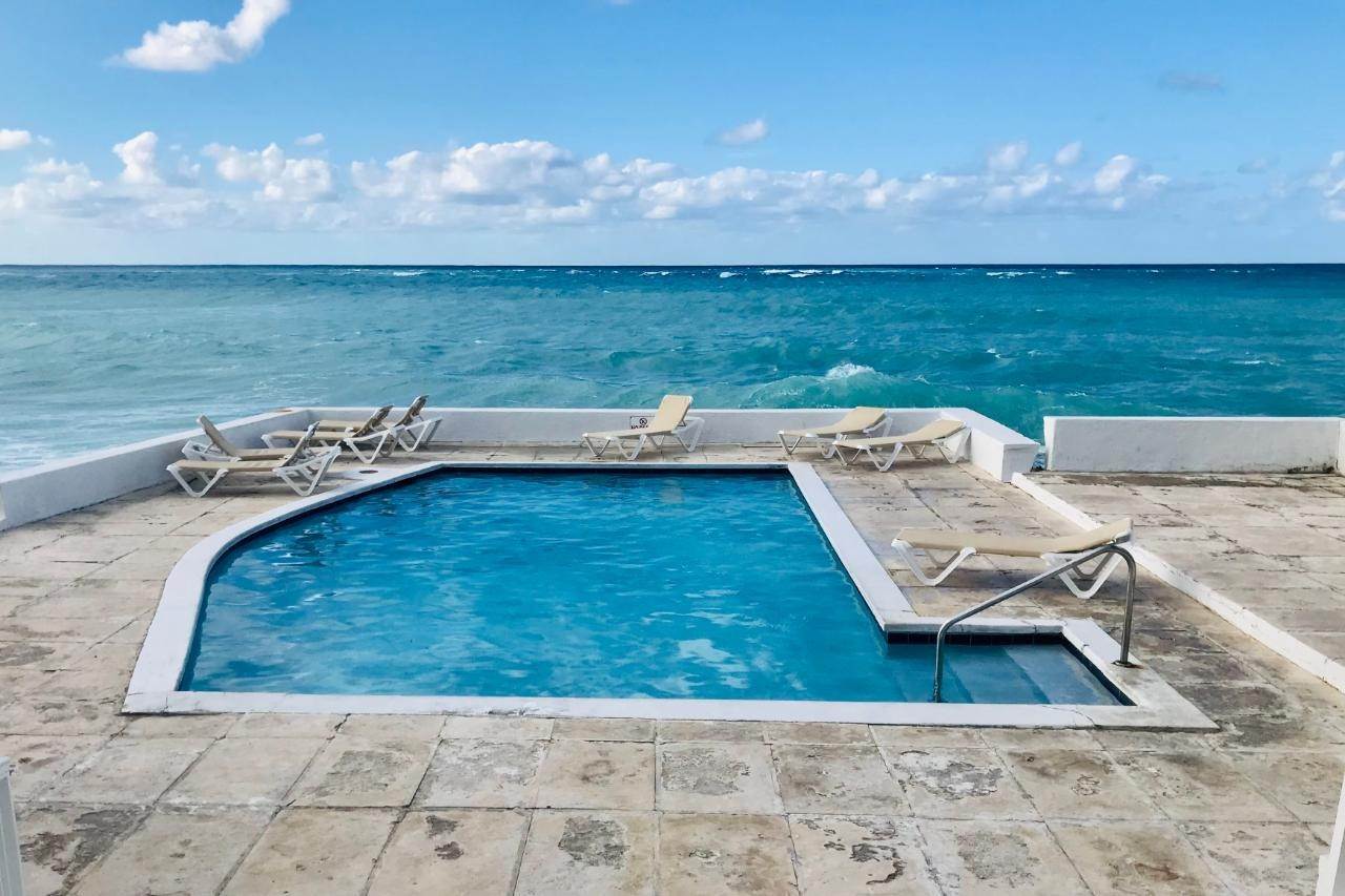 6. Single Family Homes for Rent at 19 West Bay Street Lot-5 Delaporte Point, Cable Beach, Nassau and Paradise Island Bahamas