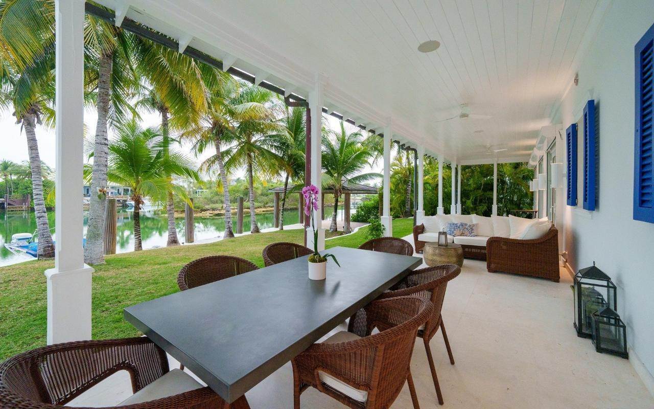 33. Single Family Homes for Sale at 4 Sea Island Old Fort Bay Lot-4 Islands At Old Fort Bay, Old Fort Bay, Nassau and Paradise Island Bahamas