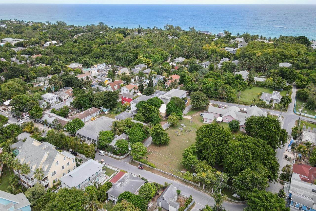 7. Commercial for Sale at Gibson Street Lot-10 Harbour Island, Eleuthera Bahamas