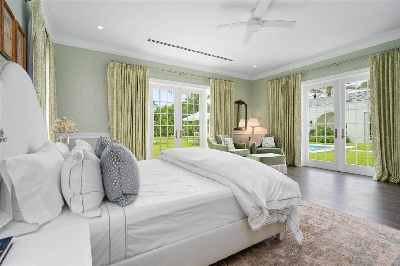 10. Single Family Homes for Sale at Le Nid Lot-1 Lyford Cay, Nassau and Paradise Island Bahamas