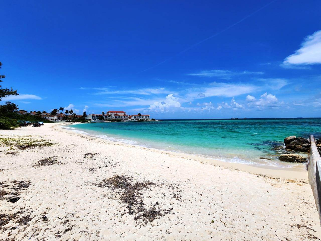 6. Commercial for Sale at West Bay Street, Nassau and Paradise Island Bahamas