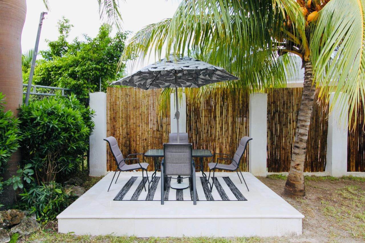 Multi Family for Rent at Cottage 9b Montagu Villas Lot-9b Village Road, Nassau and Paradise Island Bahamas